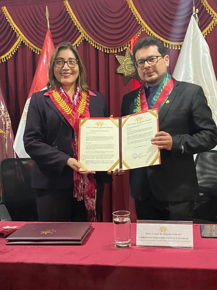 Sesión Solemne de Incoporación como Miembros Honorarios del Dr. Christian Tantalean Odar, Decano del Colegio de Abogados de Cajamarca y del Dr. Jorge Luis Salazar