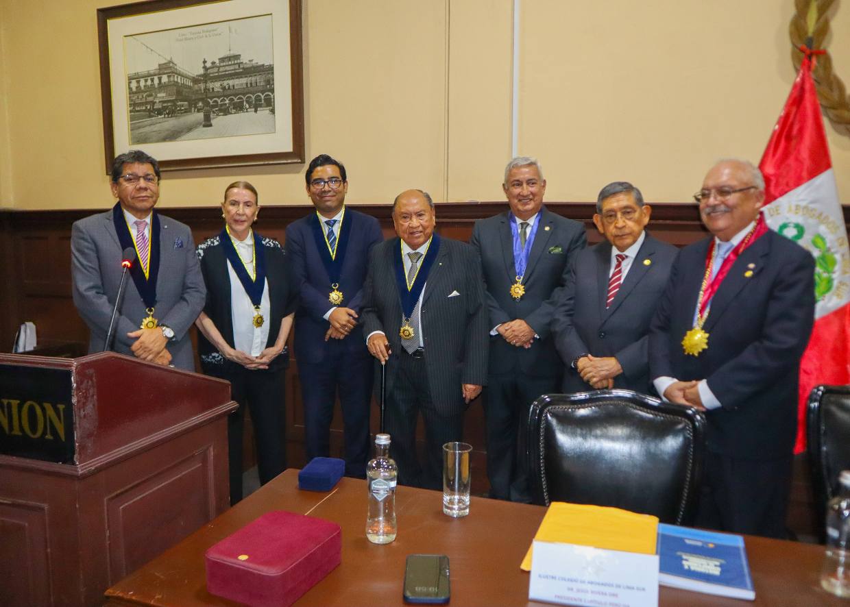 Compartimos las siguientes imágenes de la ceremonia de reconocimiento