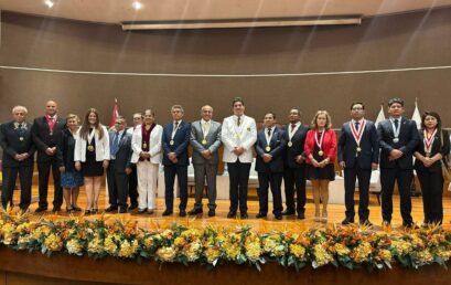 Presidente de la Junta Nacional de Decanos y Decano del CALSUR Participa en Ceremonia de Juramentación del Nuevo Consejo Directivo del CDCP