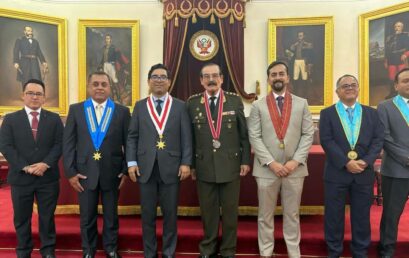 Dr. Vicente Paul Espinoza Santillán participa en la sesión solemne por el Combate del 02 de mayo de 1866, junto al General de Brigada Carlos Tafur Ganoza