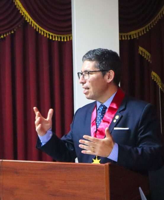 CALSUR incorporó como miembros honorarios a los distinguidos juristas 9