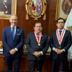 El Dr. Vicente Paul Espinoza Santillan Decano CALSUR participó en la conferencia magistral “Inteligencia artificial y Estado de Derecho”