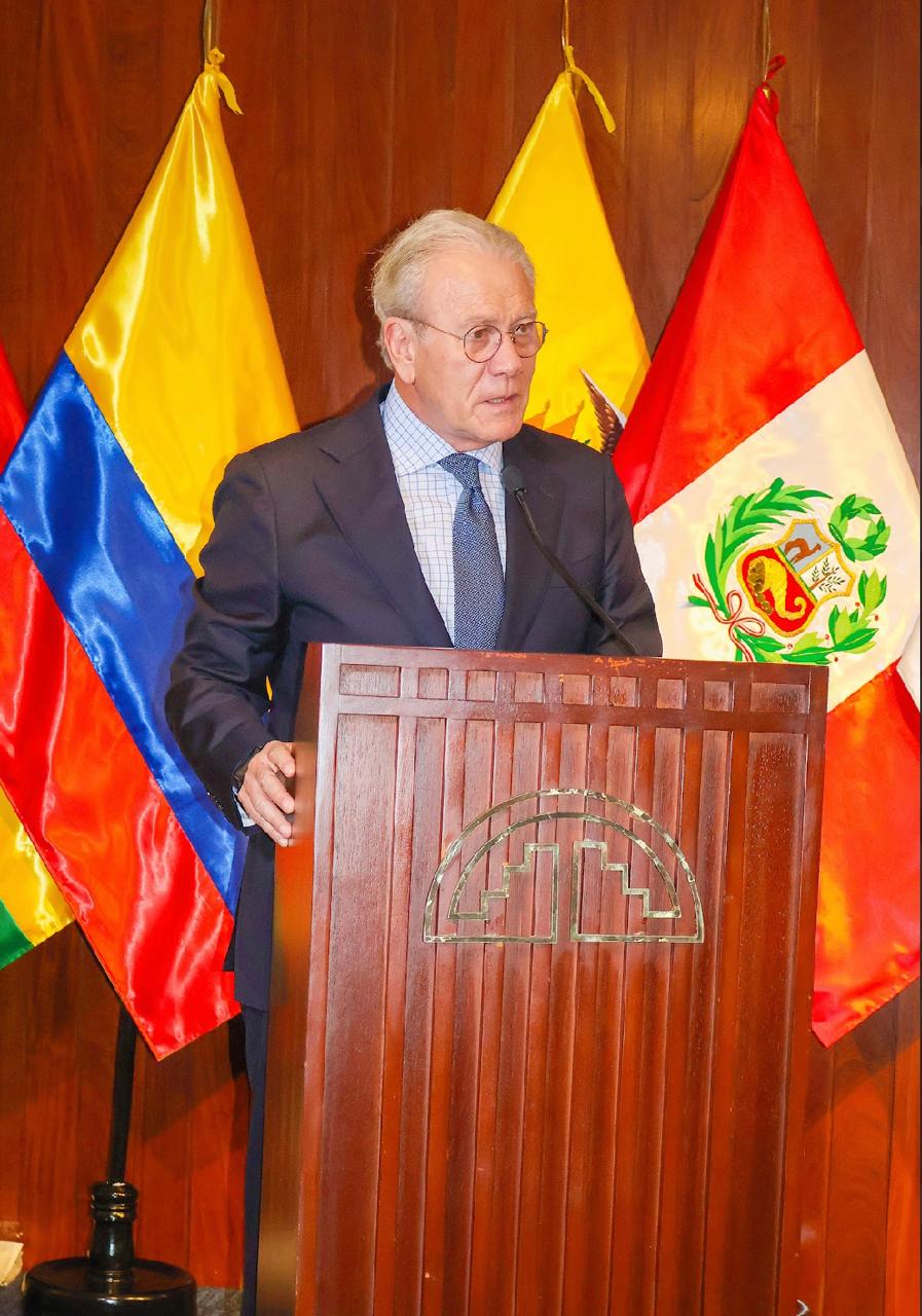 Conferencia Académica de la FIA en las instalaciones de la Comunidad Andina de Naciones Conferencia Académica de la FIA en las instalaciones de la Comunidad Andina de Naciones