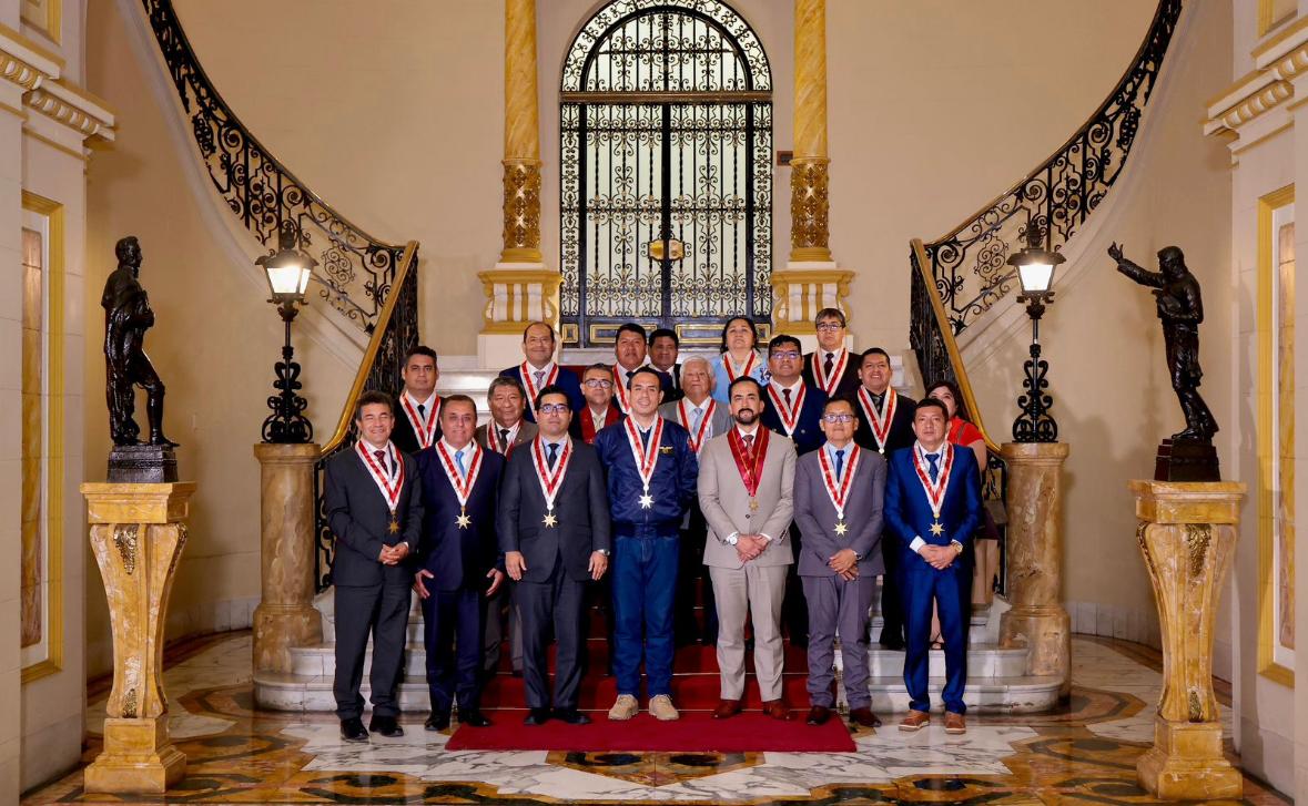 Presidente de la República Dr. José Enrique Jerí Oré sostuvo reunión con JUDECAP Presidente de la República Dr. José Enrique Jerí Oré sostuvo reunión con JUDECAP